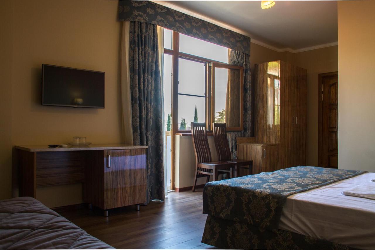 Hotel San Arda Gagra Esterno foto